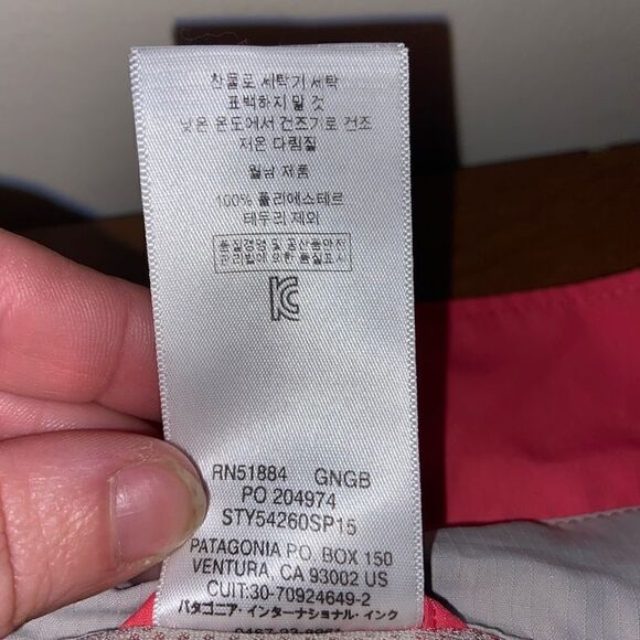 Patagonia long sleeve button up top - Picture 5 of 7